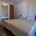 Hundefreundliche Und Moderne Mit Privatpool, Meerblick, Bbq-bereich Сasa de vacaciones Crikvenica