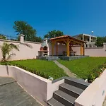 Hundefreundliche Und Moderne Mit Privatpool, Meerblick, Bbq-bereich * Crikvenica