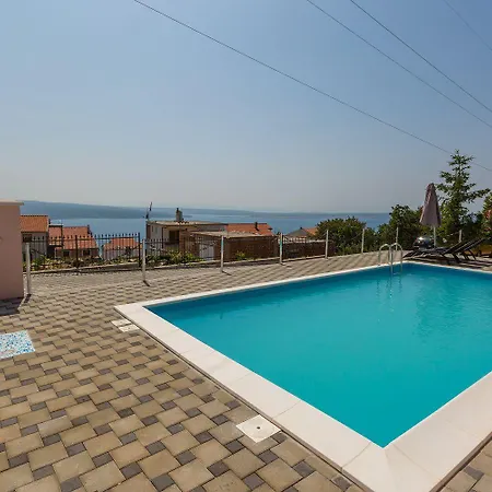 Hundefreundliche Und Moderne Mit Privatpool, Meerblick, Bbq-bereich Crikvenica