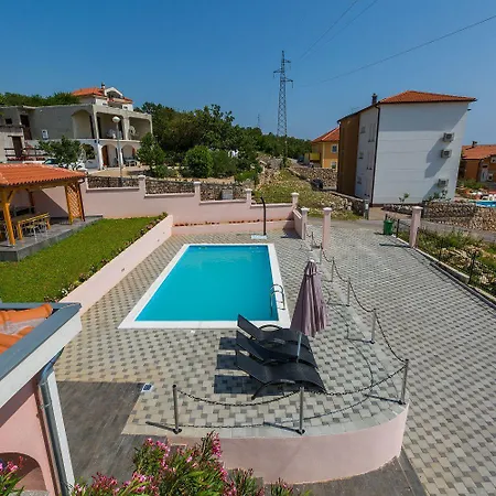 Hundefreundliche Und Moderne Mit Privatpool, Meerblick, Bbq-bereich