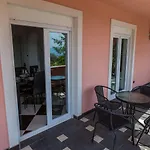 Hundefreundliche Und Moderne Mit Privatpool, Meerblick, Bbq-bereich